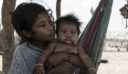 María Clara es uno de los primeros bebés wayúu nacido desde el retorno a Bahía Portete.