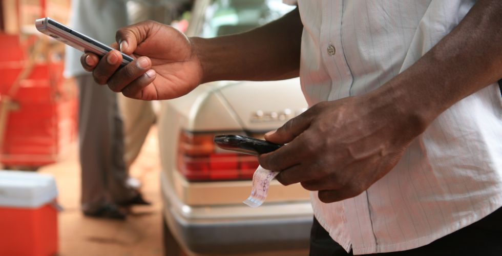 En Burkina Faso, las cuentas móviles son más frecuentes que las bancarias.