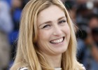 A Julie Gayet solo le falta el título