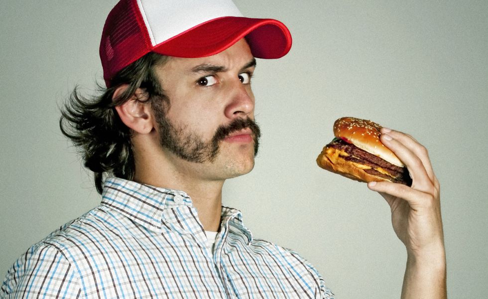 Una hamburguesa se quema con una hora y media de fútbol ¿Y seis 'nuggets'?