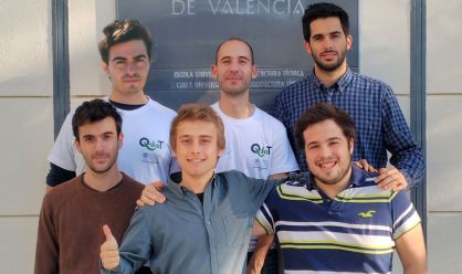 Los cinco universitarios de la UPV y su tutor, seleccionados por Hyperloop, creadores de prototipo para el tren m&aacute;s r&aacute;pido de mundo.