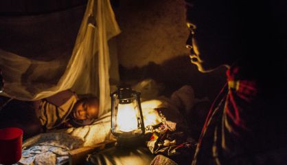 Bufende y su hija Cristina están enfermas de malaria.