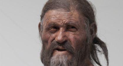 Reconstrucción del aspecto que pudo tener poco antes de morir Ötzi, el hombre de los hielos