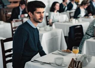 Comer solo es la nueva masturbación gastronómica