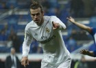 Bale celebra uno de sus tres goles al Deportivo.