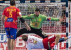 . Wroclaw (Poland), 24012016.- Jorge Maqueda (L) and goalie Arpad Sterbik of Spain in action against Jesper Noddesbo (C) of Denmark during the 2016 Men's European Championship handball group 2 match between Spain and Denmark at the Centennial Hall in Wroclaw, Poland, 24 January 2016. (España, Dinamarca, Balonmano, Polonia) EFEEPAMACIEJ KULCZYNSKI POLAND OUT