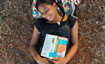 Divanny Familia, de 12 años, es alumna del centro Cultural Calasanz de Cumayasa.