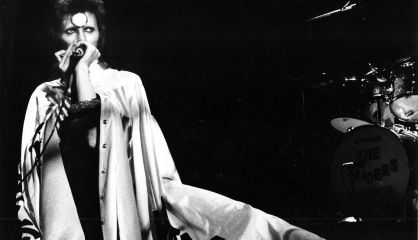David Bowie, en un concierto en 1973. 