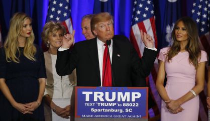 Trump se dirige a sus simpatizantes en Carolina del Sur