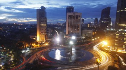 Puesta de sol en Yakarta (Indonesia).