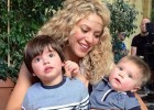 Shakira con sus hijos Milan (a la izquierda) y Sasha.