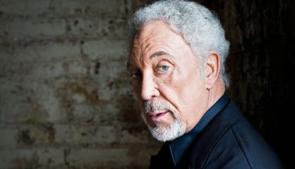 Tom Jones, el salto del tigre