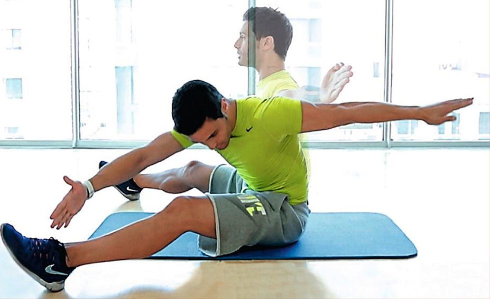 Vídeo| El reto de los 4 minutos: 6 ejercicios para que no te quejes más de la espalda