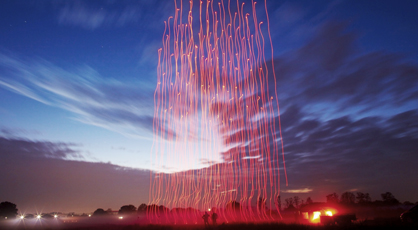 Un centenar de drones bailan en el cielo al ritmo de Beethoven