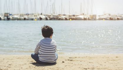 Mi hijo tiene depresión. ¿Tiene que medicarse?