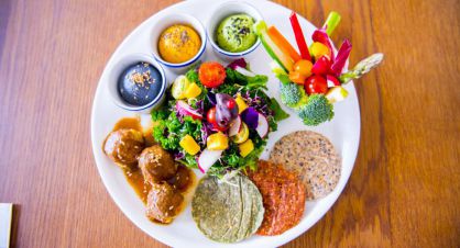 Barcelona City Hall has pledged to defend vegetarian culture.