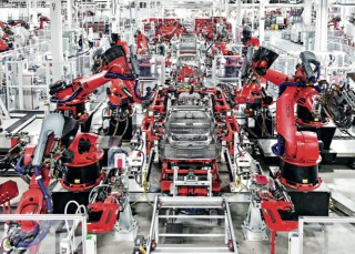 Este es el coche del futuro y lo hemos probado