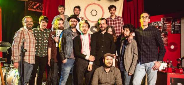 ¿Qué guarda en la maleta el líder de Vetusta Morla?