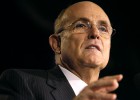 Trump recibe el voto de Giuliani, el alcalde de América