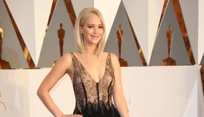 Jennifer Lawrence en la ceremonia de los Oscar 2016.