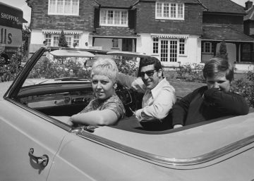 Melinda, Tom y Mark Jones el d&iacute;a de su mudanza a Sudbury en 1967.