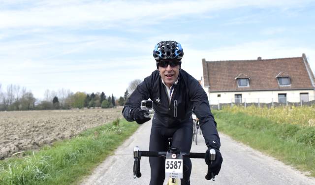 Diez cosas que aprendimos corriendo la carrera más endemoniada con Perico Delgado