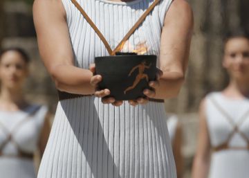 Priestesses attend the Olympic flame lighting ceremony for the Rio 2016 Olympic Games inside the ancient Olympic Stadium on the site of ancient Olympia, Greece, April 21, 2016. REUTERSYannis Behrakis