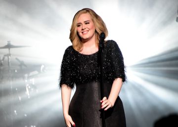 Adele, durante una acutaci&oacute;n en Cannes el pasado noviembre.