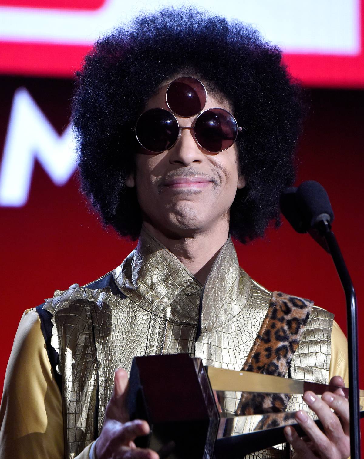 Cinco veces en las que Prince rompió absolutamente todas las reglas