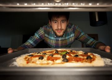 ¿Amasar con rodillo? 17 barbaridades al hacer pizza en casa