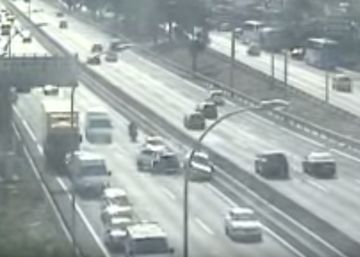 Lo que sucede cuando un camión no consigue frenar