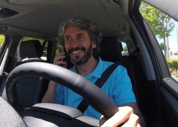 Los hombres se distraen al volante más que las mujeres