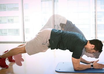 Vídeo| El reto de los 4 minutos: cinco ejercicios para despedirse del 'flotador'