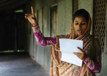 Misti, de 18 a&ntilde;os, participa en el grupo Poder de las Ni&ntilde;as en Bangladesh.