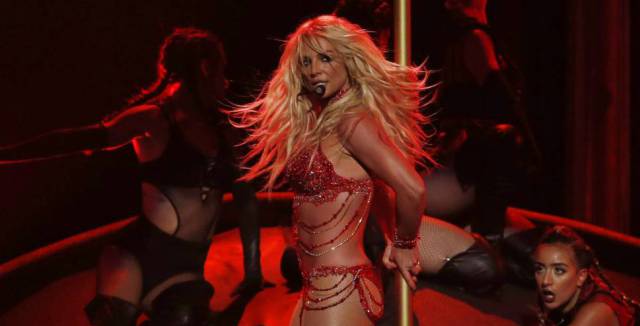 Britney Spears o cómo salir de los infiernos del pop con éxito