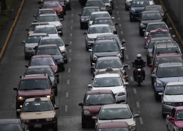 Tr&aacute;fico intenso en M&eacute;xico DF. 