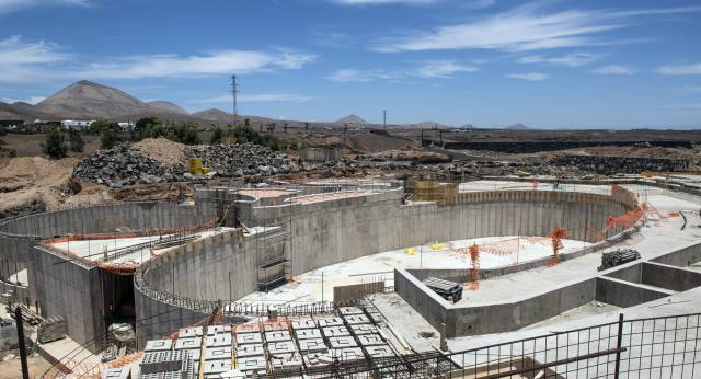 Obra del futuro delfinario del zoológico Rancho Texas, en Tías (Lanzarote).