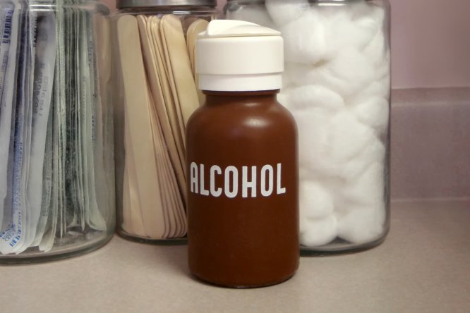 Heridas agua oxigenada o alcohol