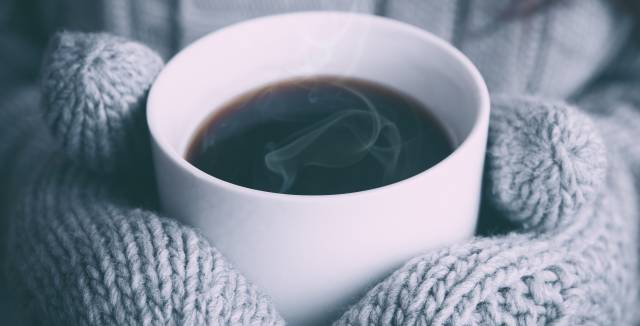 La temperatura aproximada de un caf&eacute; al servirlo son 75 grados cent&iacute;grados