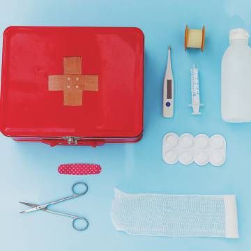 Las heridas no se curan con algodón y Betadine