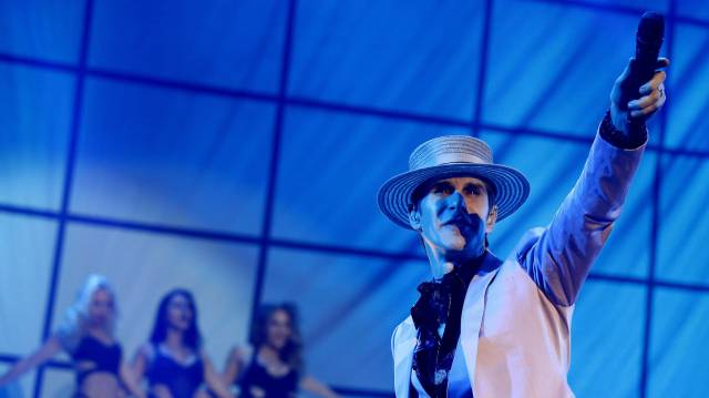 Un momento del concierto de la banda Jane's Addiction.