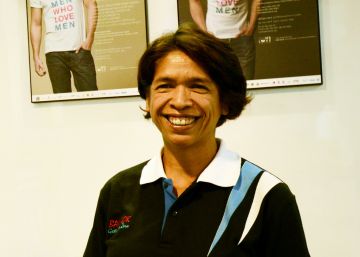 Una enfermera en un centro de detección del VIH en Bangkok (Tailandia).