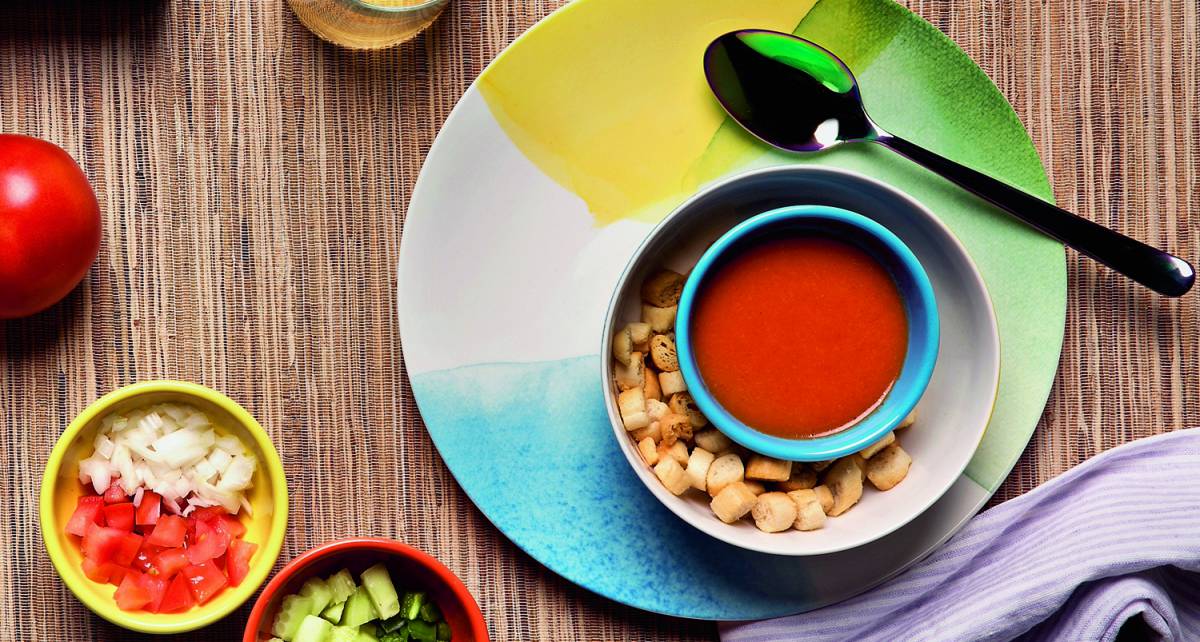 ¿Sabía que el gazpacho no se hacía con tomate?