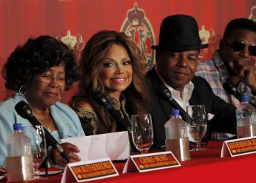 Katherine Jackson, La Toya Jackson, Tito Jackson y Jackie Jackson, en una imagen de archivo de 2011.