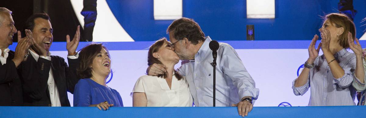 El PP se refuerza y el PSOE resiste como segunda fuerza política