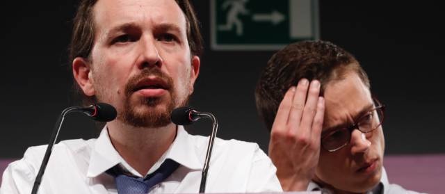 Pablo Iglesias e Íñigo Errejón, en rueda de prensa.