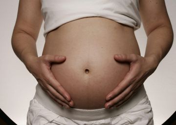 En la imagen, una mujer embarazada. EFEArchivo