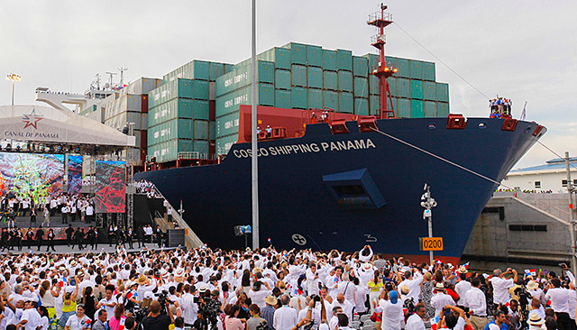 Inauguración del canal de Panamá.