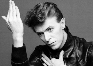 ¿Cuánto cuesta un mechón de pelo de David Bowie?