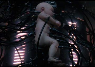 ¿Podríamos cargar nuestro cerebro en un ordenador (y deberíamos intentarlo siquiera)?